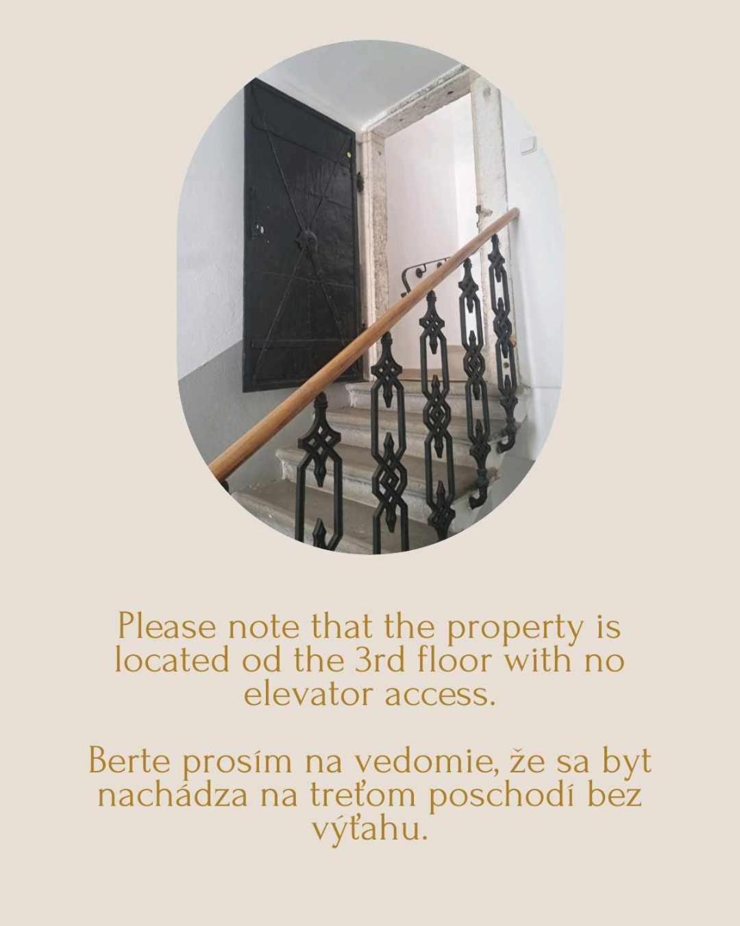Cozy Apartment In The Heart Of The Historic City Bratislava Buitenkant foto